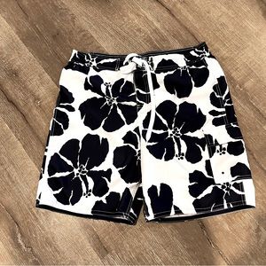 Mens Breakwater navy and white floral print boardshorts swimsuit: size m…